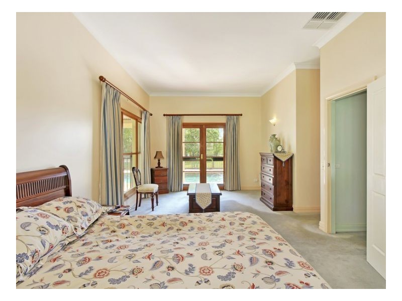 CITY LAKE – Warral, Tamworth NSW 2340