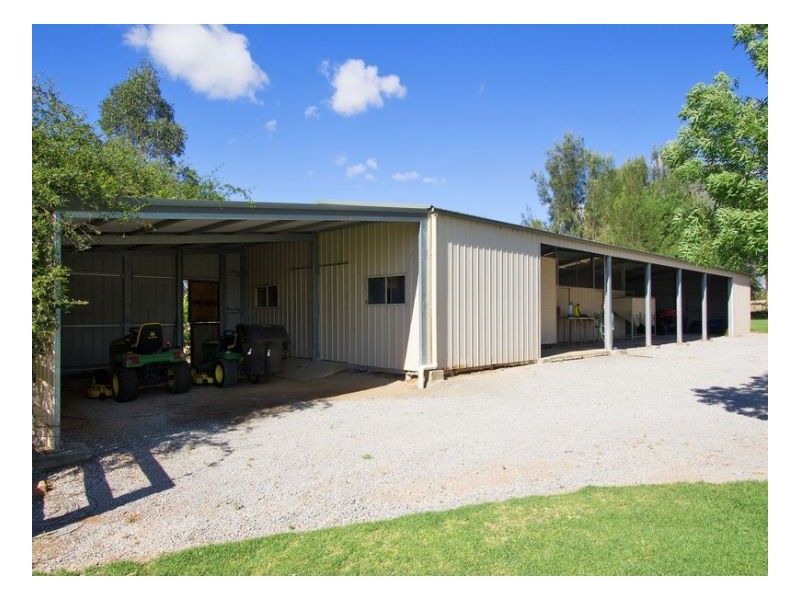 CITY LAKE – Warral, Tamworth NSW 2340