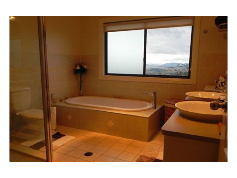 CEDAR RIDGE, Tamworth NSW 2340