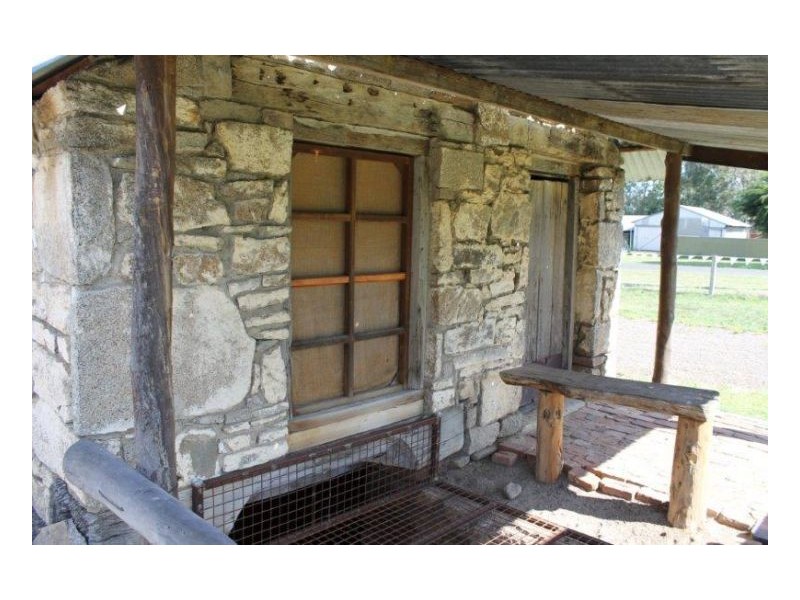 22 GILL STREET, Moonbi, Tamworth NSW 2340