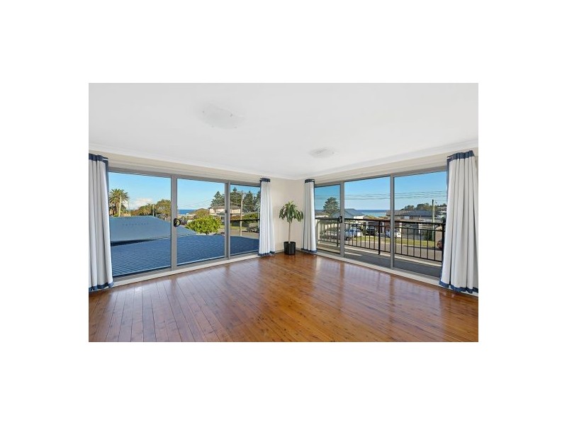 123-125 Ocean Parade, Blue Bay NSW 2261