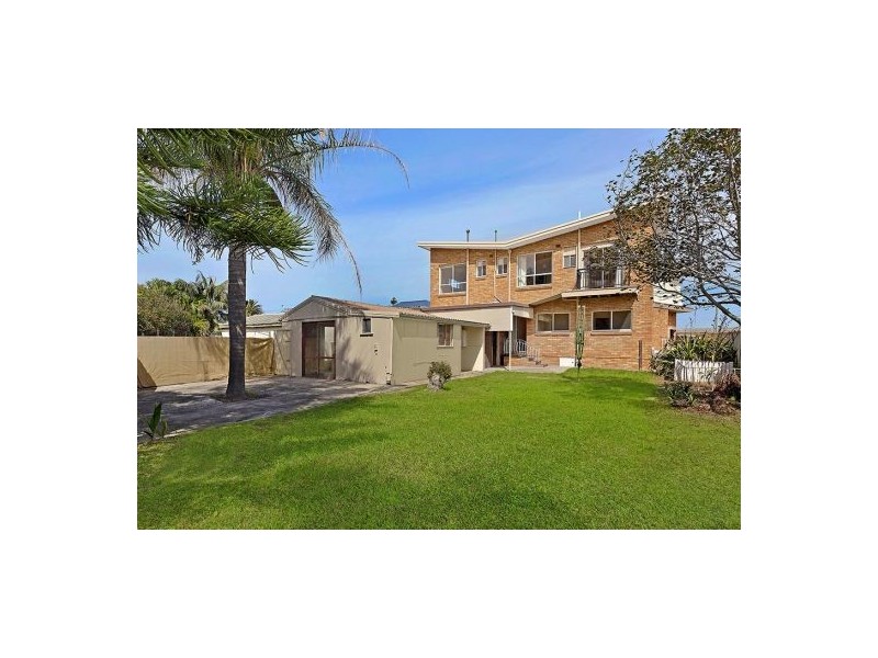 123-125 Ocean Parade, Blue Bay NSW 2261