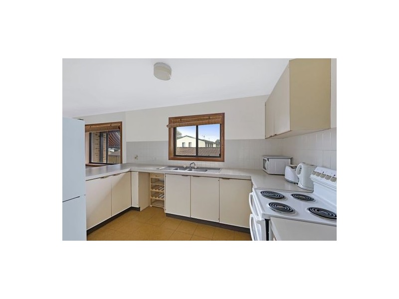 10/10-12 Sutton Avenue, Long Jetty NSW 2261