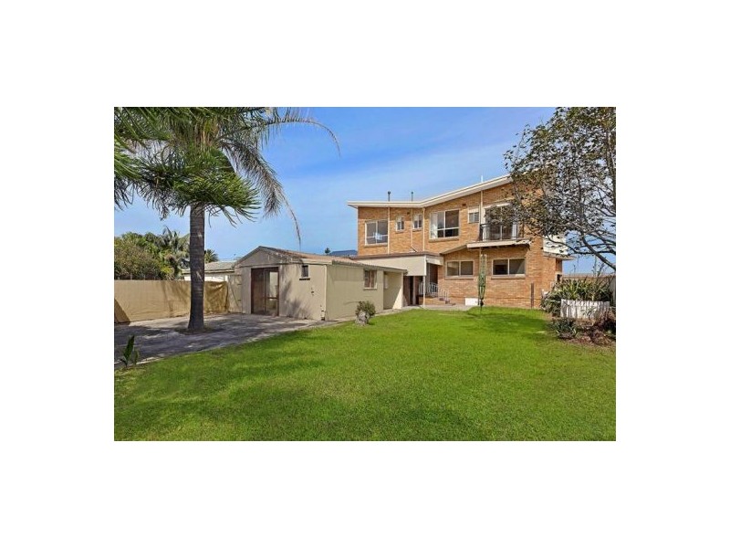 125 Ocean Pde, Blue Bay NSW 2261