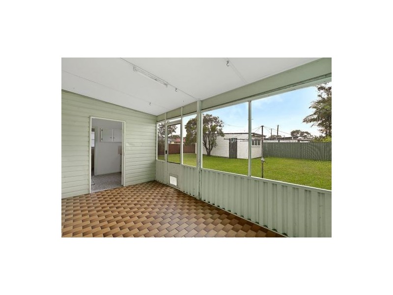 24 Second Avenue, Toukley NSW 2263
