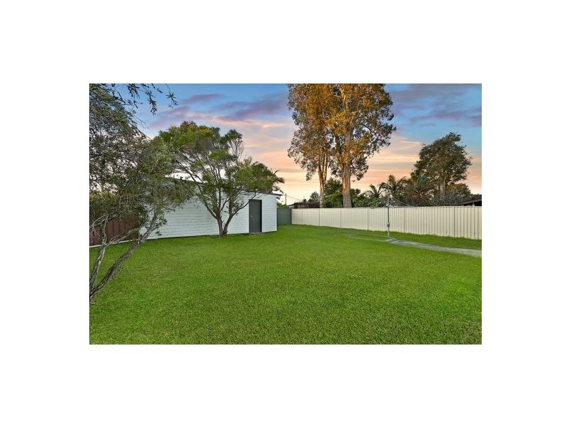 24 Second Avenue, Toukley NSW 2263