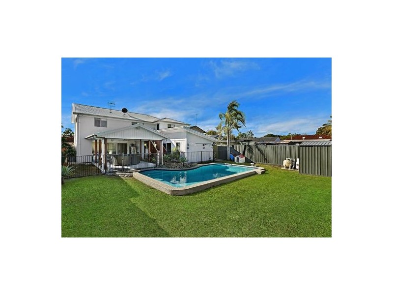 25 Captain Cook Crescent, Long Jetty NSW 2261