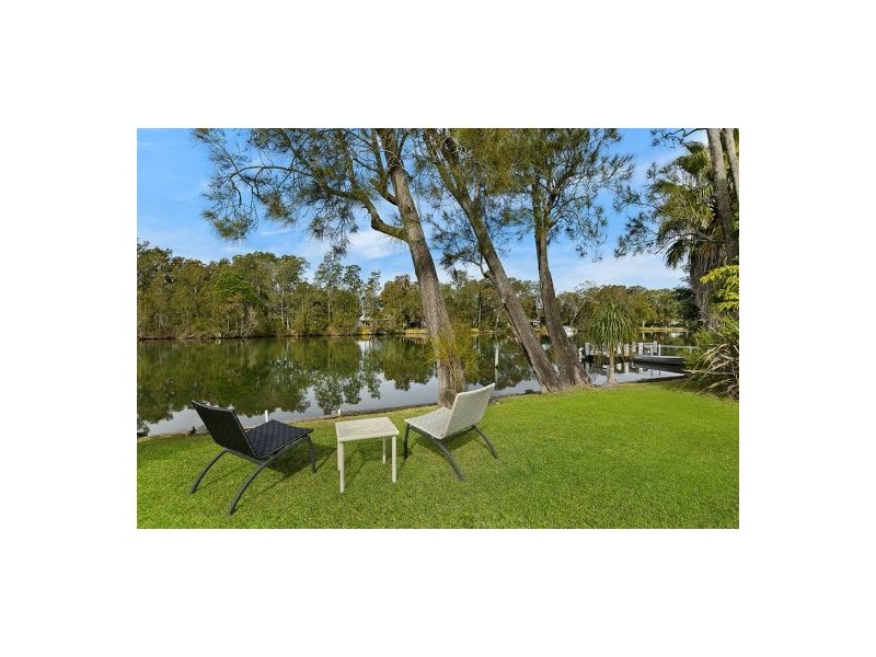 92 Geoffrey Road, Chittaway Point NSW 2261