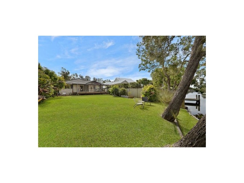 92 Geoffrey Road, Chittaway Point NSW 2261