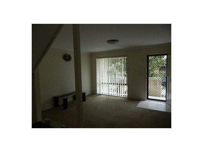 18/43-45 Donnison St, Gosford NSW 2250