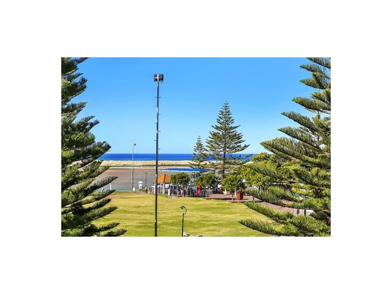 9/35-37 Coral Street, The Entrance NSW 2261