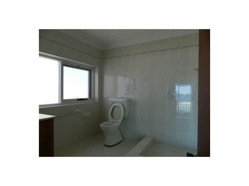 37 Curtis Pde, The Entrance North NSW 2261