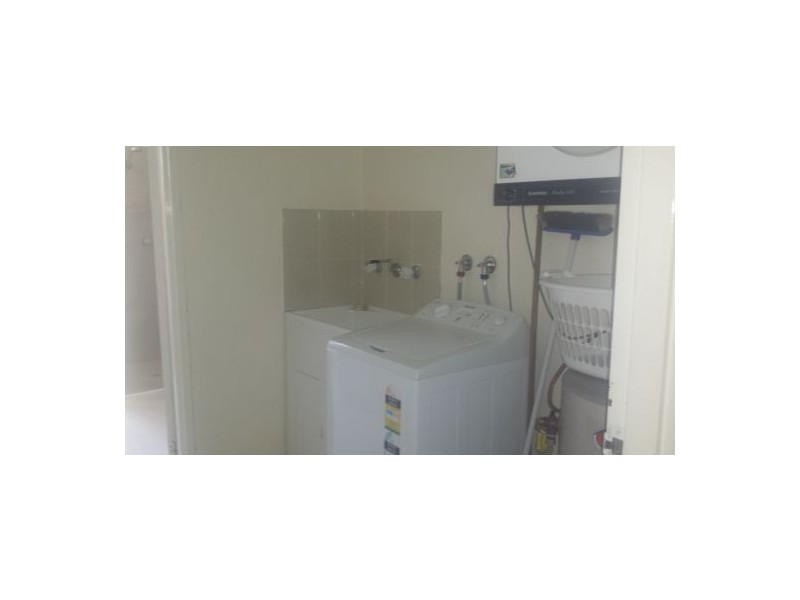 8/9 Bayview Ave, The Entrance NSW 2261