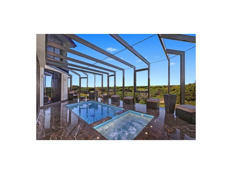 61 Bondi Road, The Entrance North NSW 2261