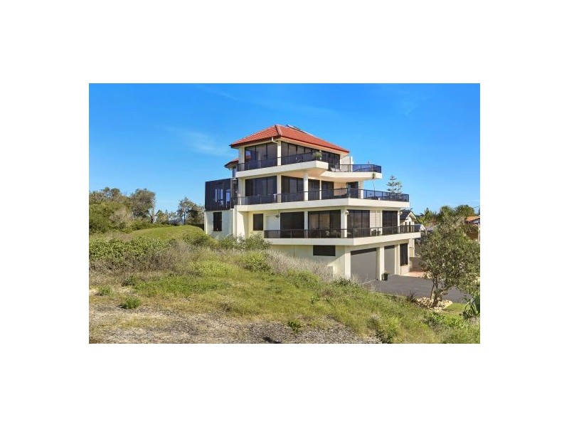 61 Bondi Road, The Entrance North NSW 2261