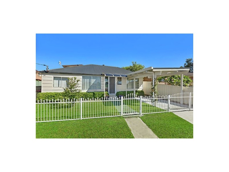 13b Park Road, The Entrance NSW 2261