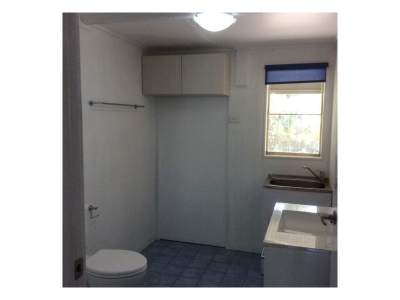 169 Bateau Bay Road, Bateau Bay NSW 2261