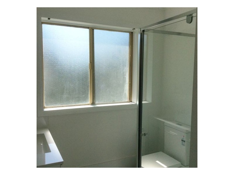 169 Bateau Bay Road, Bateau Bay NSW 2261