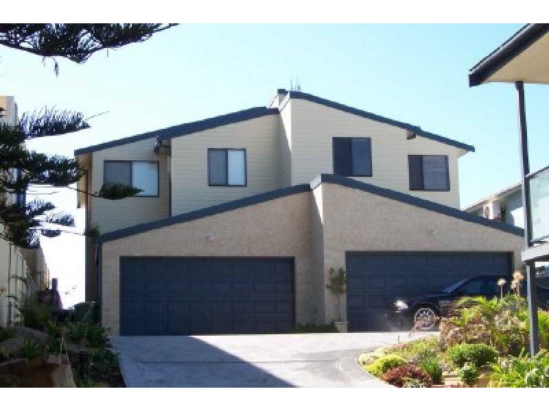 2/25 Hutton Road, The Entrance North NSW 2261