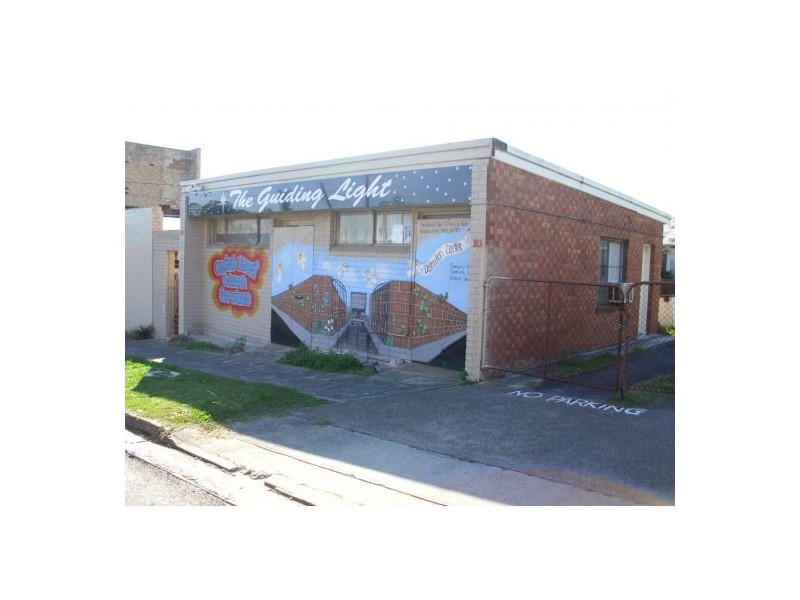 10 Thompson Street, Long Jetty NSW 2261