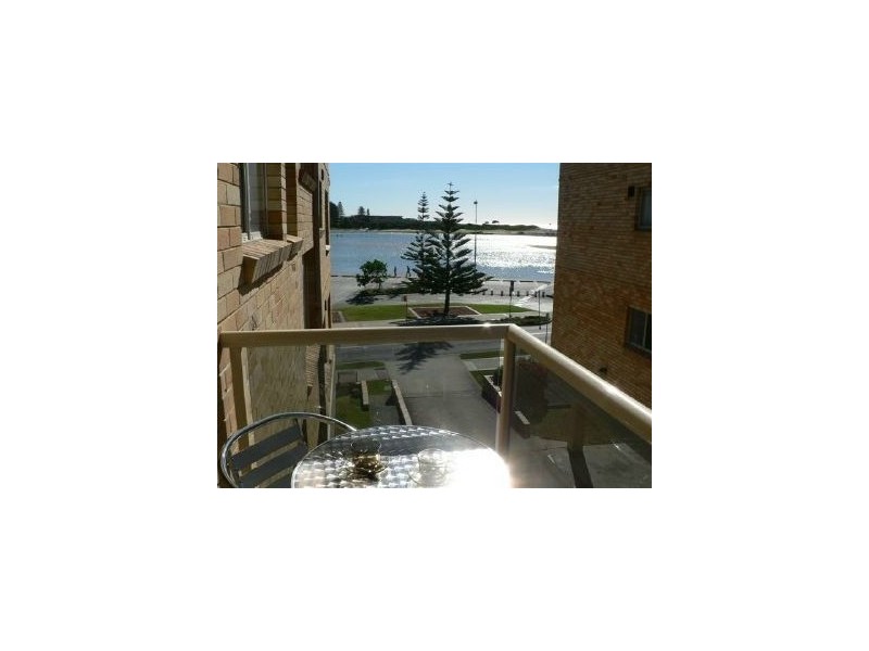 6/8 Marine Parade, The Entrance NSW 2261