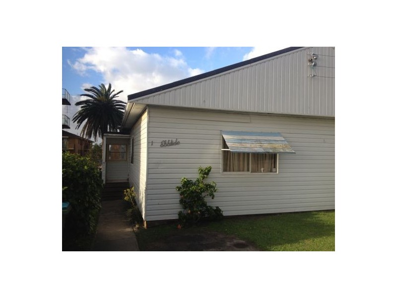 1/10 Bayview Avenue, The Entrance NSW 2261