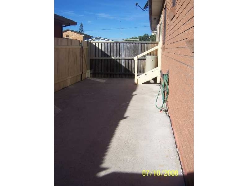 2/68 Hutton Road, The Entrance North NSW 2261