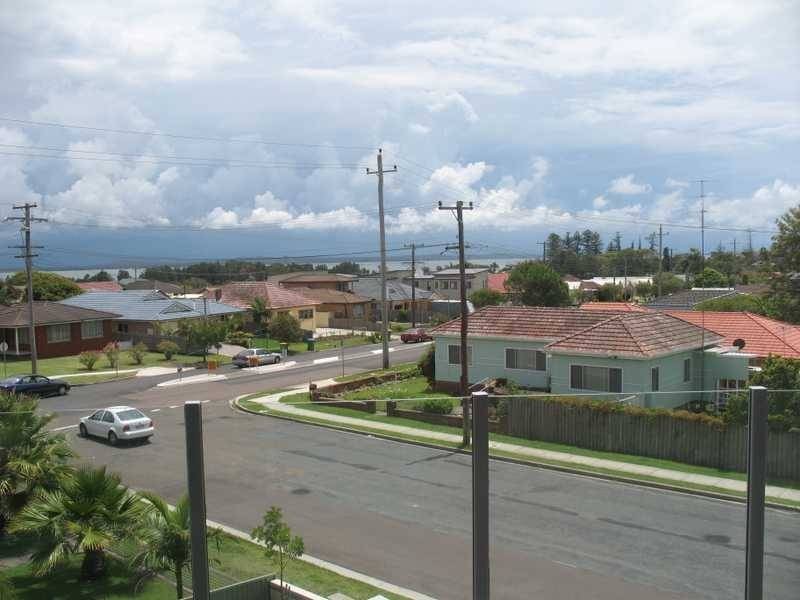 11-15 Fairview Avenue, The Entrance NSW 2261