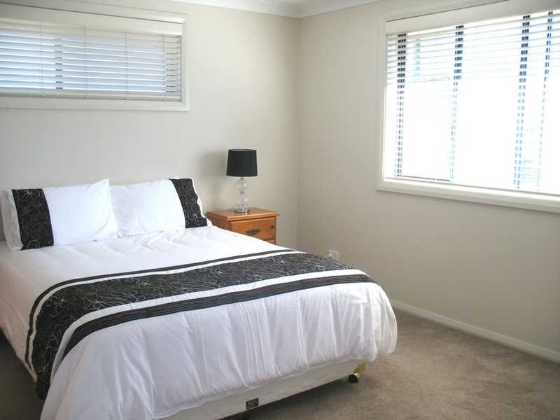 2/17 Boomerang Road, The Entrance NSW 2261