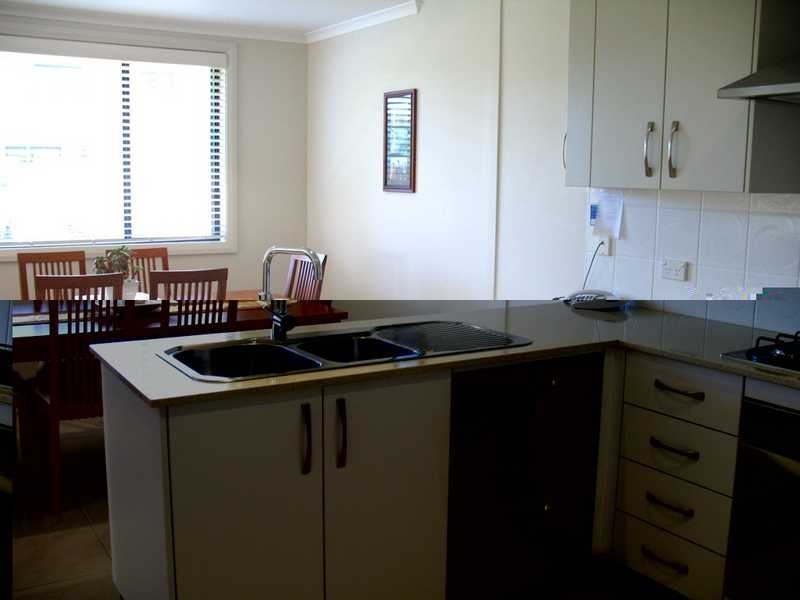 2/17 Boomerang Road, The Entrance NSW 2261