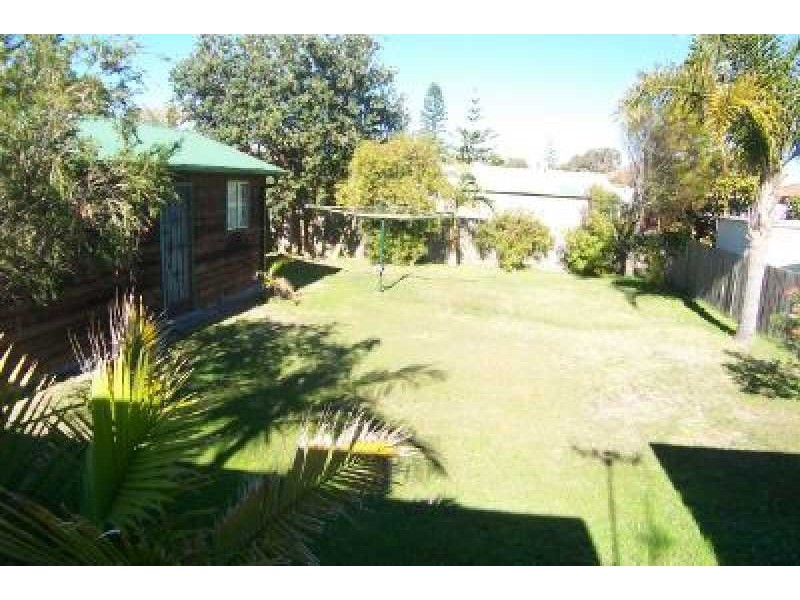 23 Bondi Road, The Entrance North NSW 2261