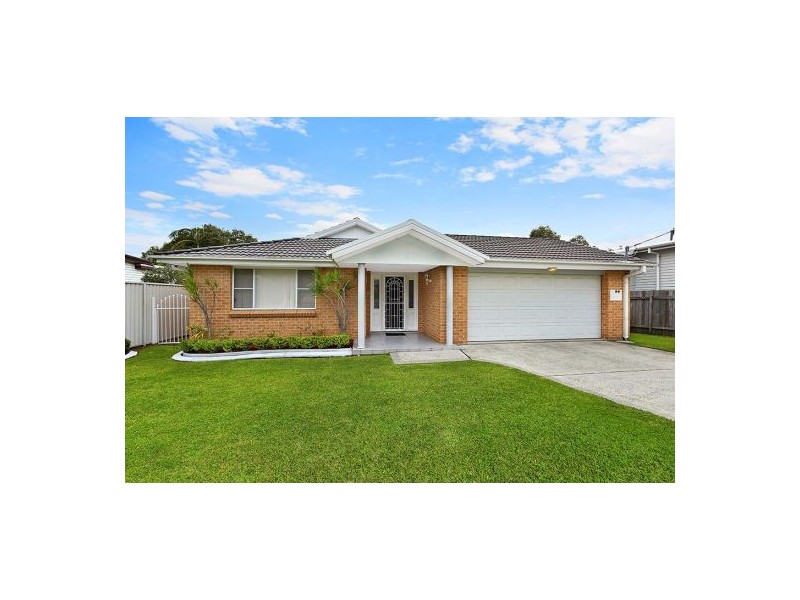 68 Anzac Road, Long Jetty NSW 2261