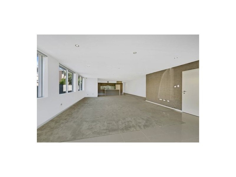 1/107-109 Ocean Parade, Blue Bay NSW 2261