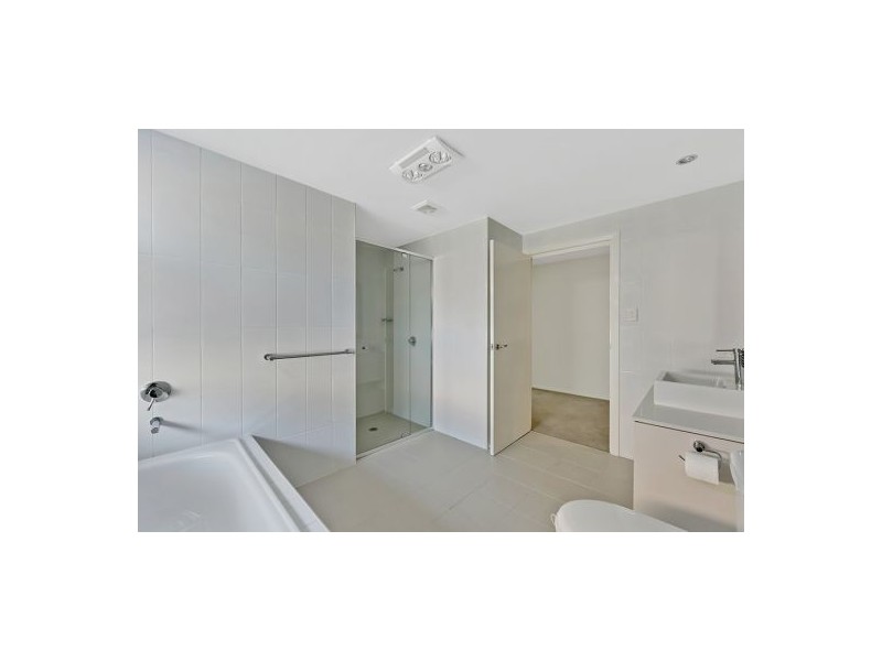 1/107-109 Ocean Parade, Blue Bay NSW 2261