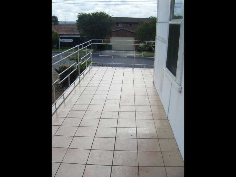 84 Lakeside Parade, The Entrance NSW 2261