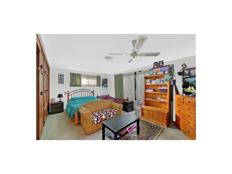 15 Melaleuca Street, Killarney Vale NSW 2261