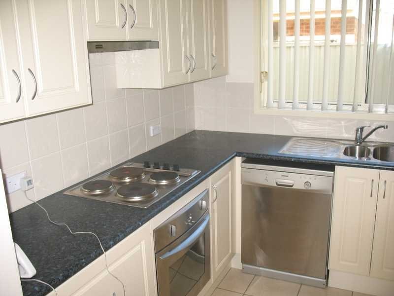 2/13 Benelong Street, The Entrance NSW 2261