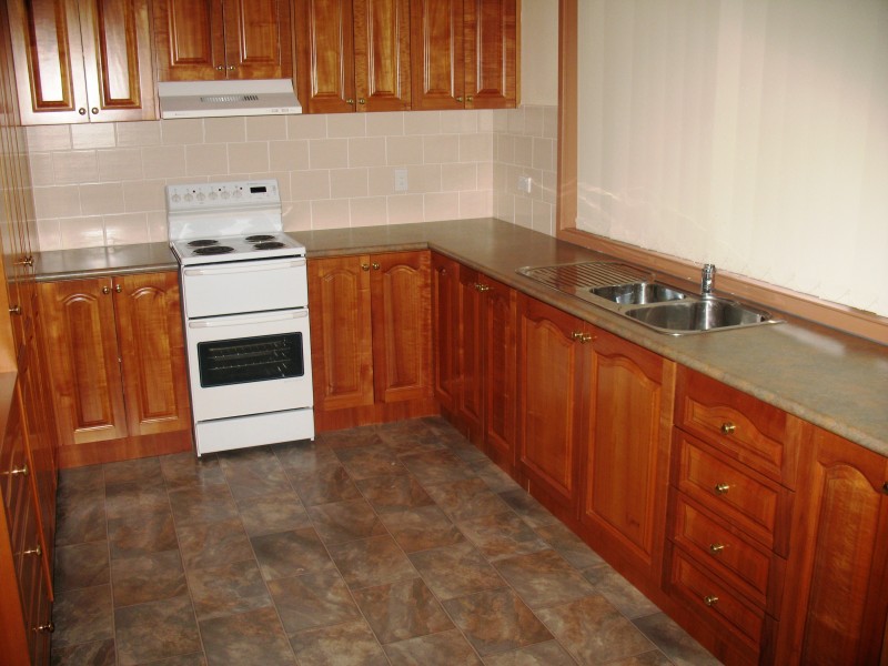 6 Broonarra St, The Entrance NSW 2261