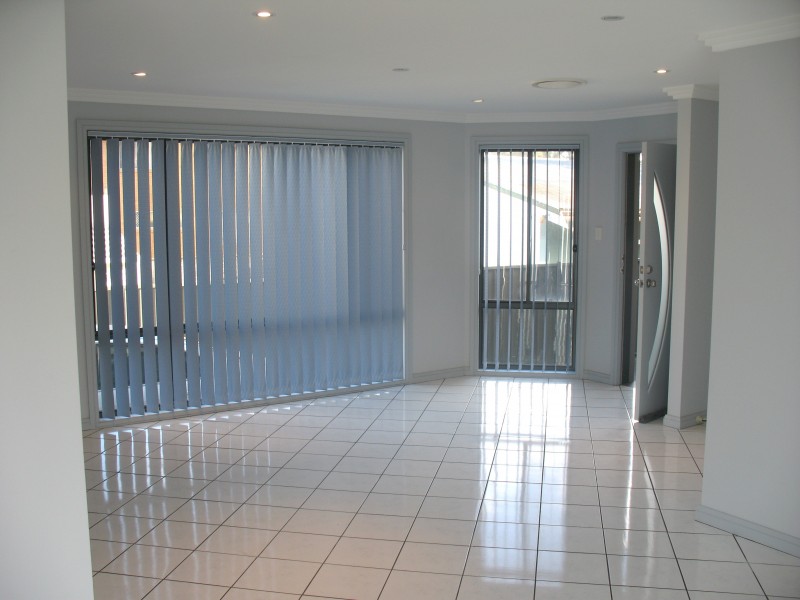 2/5 Coogee Avenue, The Entrance North NSW 2261