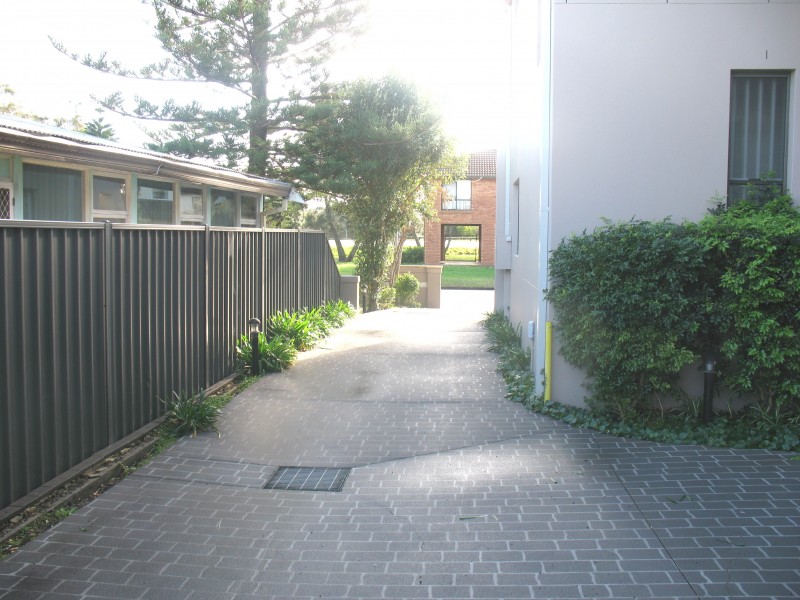 2/5 Coogee Avenue, The Entrance North NSW 2261