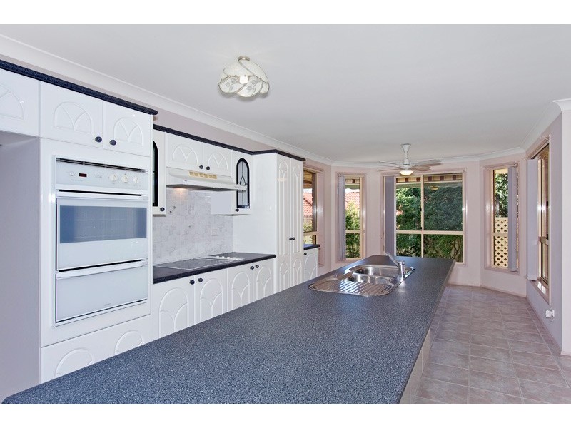 17 Kaye Avenue, Kanwal NSW 2259