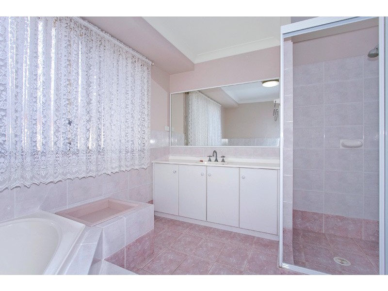 17 Kaye Avenue, Kanwal NSW 2259