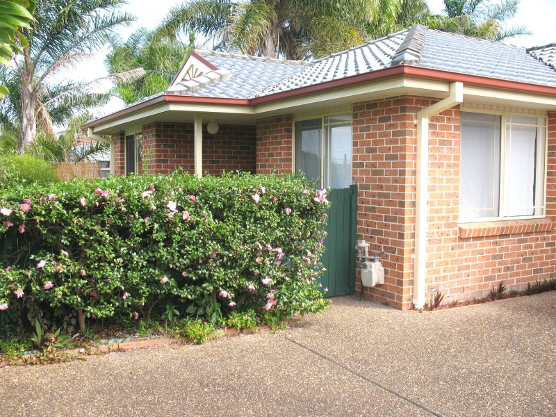 3/49 Boomerang Rd, The Entrance NSW 2261