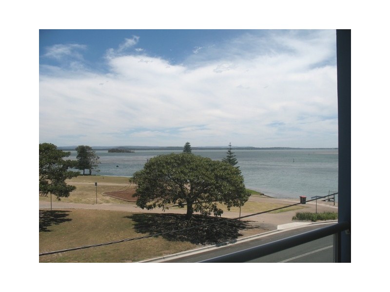 1 Tuggerah Parade, The Entrance NSW 2261