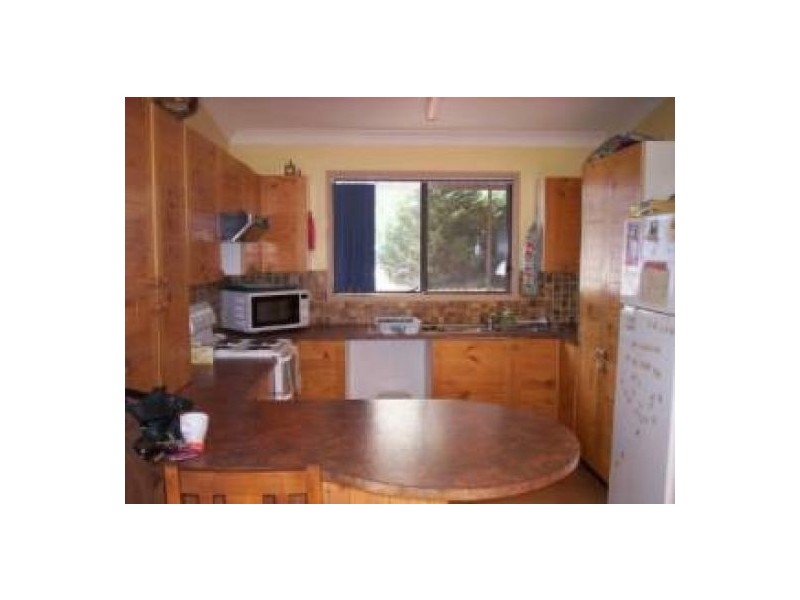 40 Coogee Av, The Entrance NSW 2261