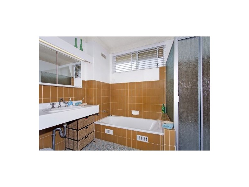 16/3-5 Hutton Road, The Entrance North NSW 2261