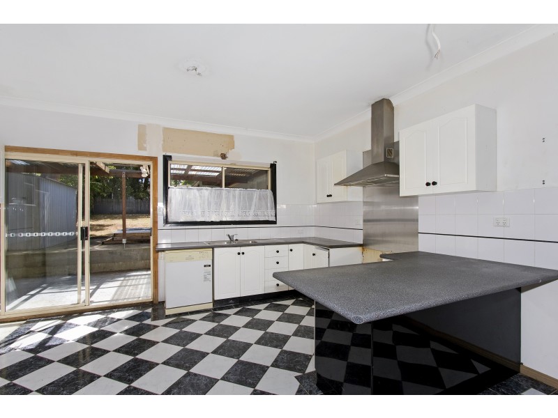 31 South Street, Killarney Vale NSW 2261