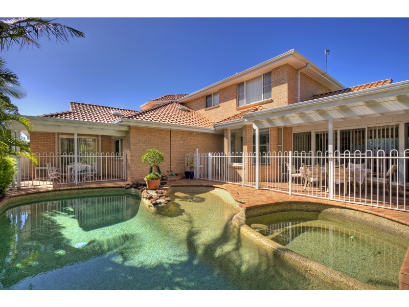 9 Viscount Close, Shelly Beach NSW 2261