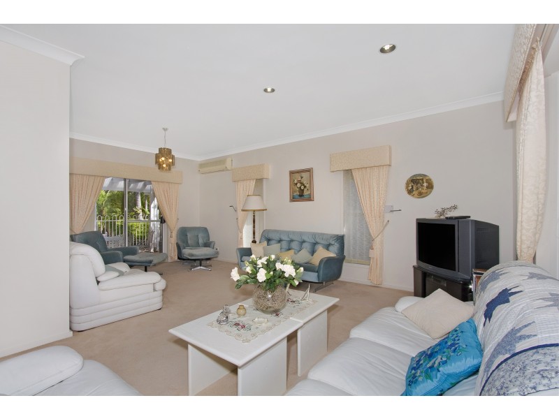 9 Viscount Close, Shelly Beach NSW 2261