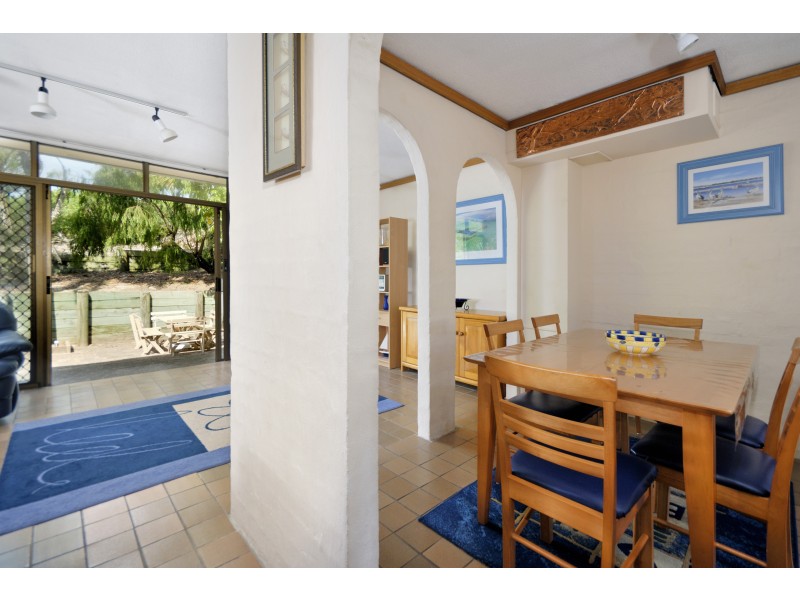 13/79-81 Hutton Road, The Entrance North NSW 2261